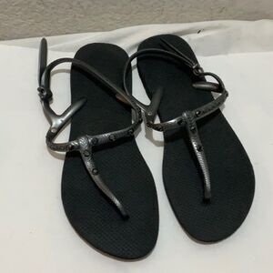 Havaianas Riviera  gray black T-strap Sandals Size 37/38